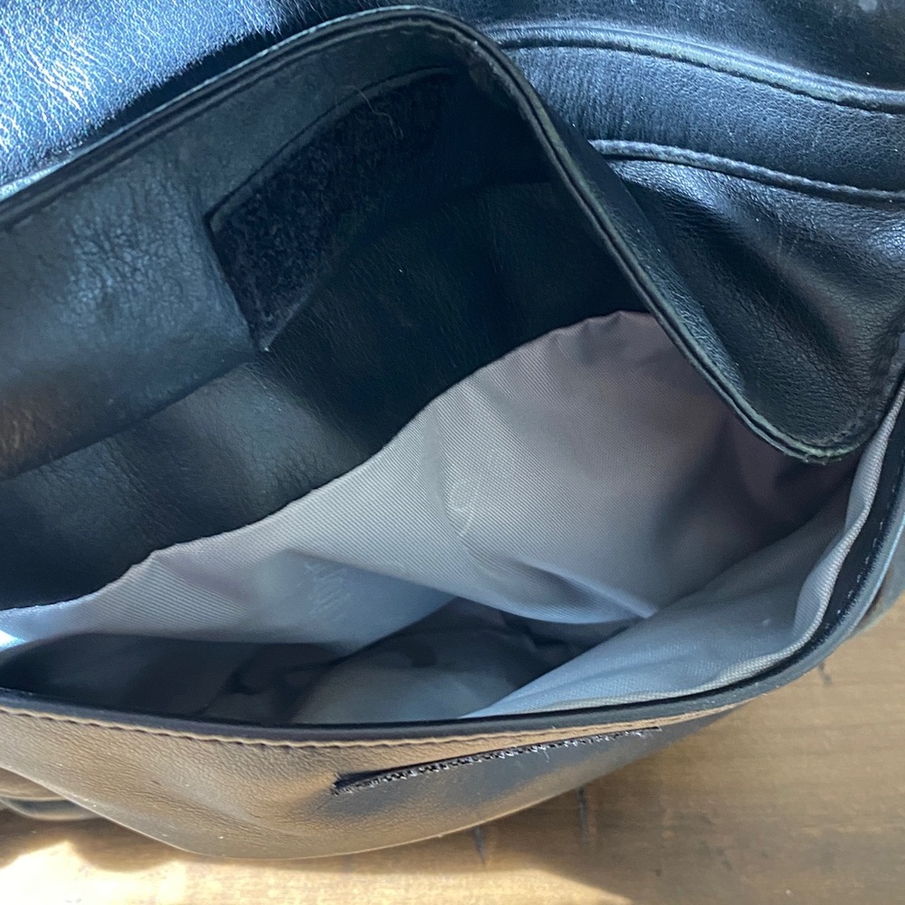 Ameribag/ Leather /Shoulder/ Bag - Picture 9 of 11